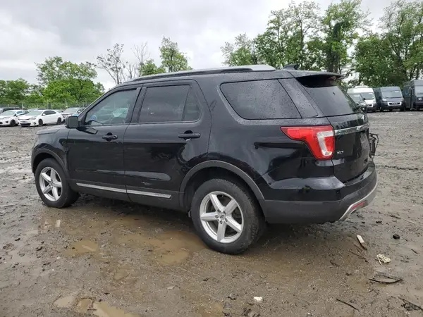 1FM5K8D83HGA06033 2017 FORD EXPLORER - Image 2