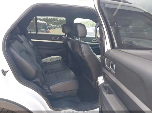 1FM5K8D83HGA10339 2017 FORD EXPLORER - Image 8
