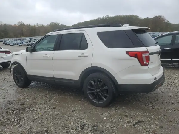 1FM5K8D83HGA14052 2017 FORD EXPLORER - Image 2