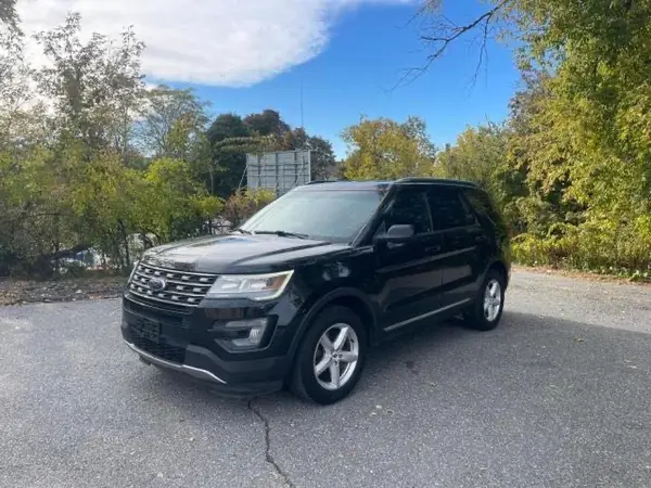 1FM5K8D83HGA19171 2017 FORD EXPLORER - Image 2