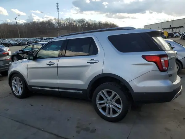 1FM5K8D83HGA21390 2017 FORD EXPLORER - Image 2