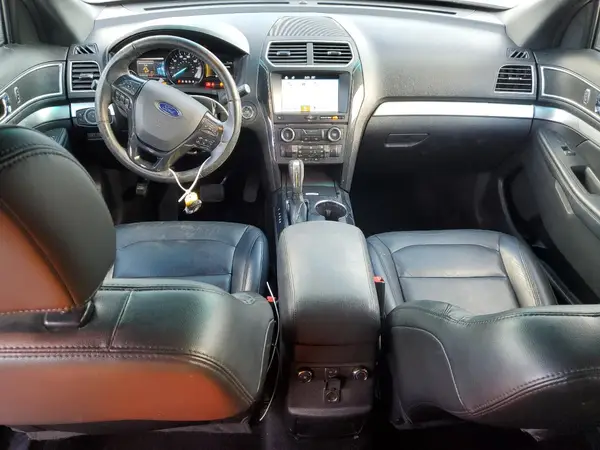 1FM5K8D83HGA21390 2017 FORD EXPLORER - Image 8