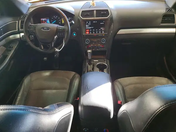 1FM5K8D83HGA83226 2017 FORD EXPLORER - Image 8