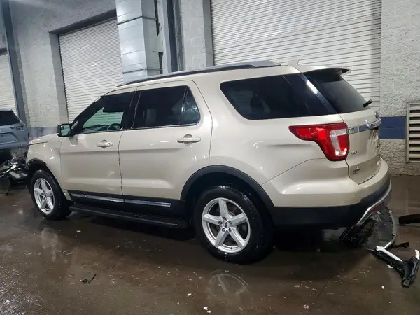 1FM5K8D83HGA93626 2017 FORD EXPLORER - Image 2