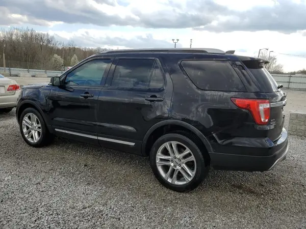1FM5K8D83HGB06441 2017 FORD EXPLORER - Image 2