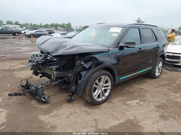 1FM5K8D83HGB08545 2017 FORD EXPLORER - Image 2