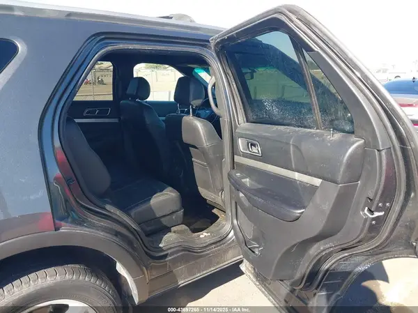 1FM5K8D83HGB34739 2017 FORD EXPLORER - Image 8