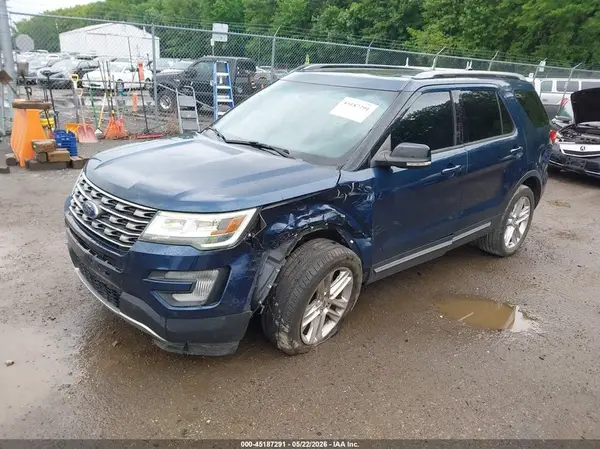 1FM5K8D83HGB38239 2017 FORD EXPLORER - Image 2
