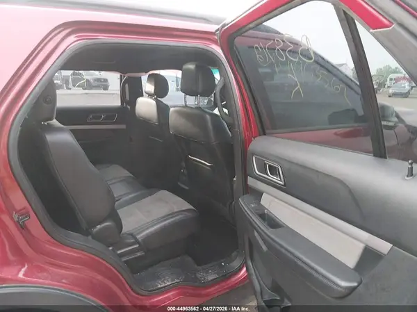 1FM5K8D83HGB38712 2017 FORD EXPLORER - Image 8