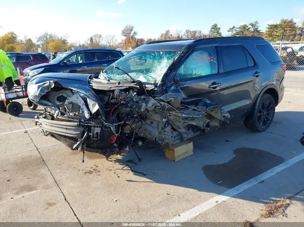 1FM5K8D83HGB57972 2017 FORD EXPLORER - Image 2