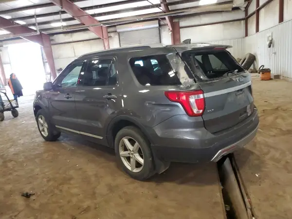 1FM5K8D83HGB66610 2017 FORD EXPLORER - Image 2