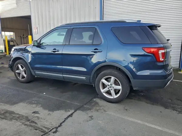 1FM5K8D83HGB70849 2017 FORD EXPLORER - Image 2