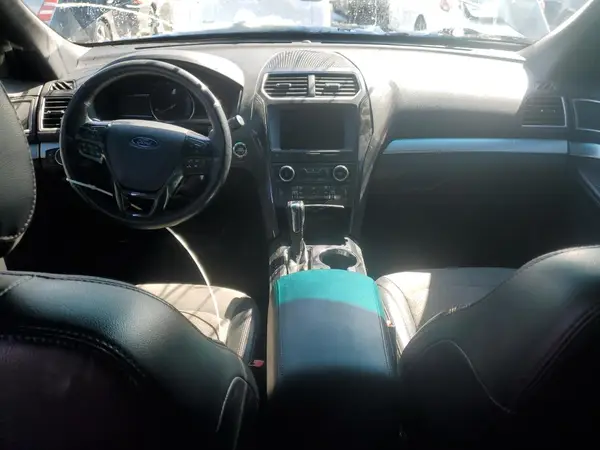 1FM5K8D83HGB75677 2017 FORD EXPLORER - Image 8