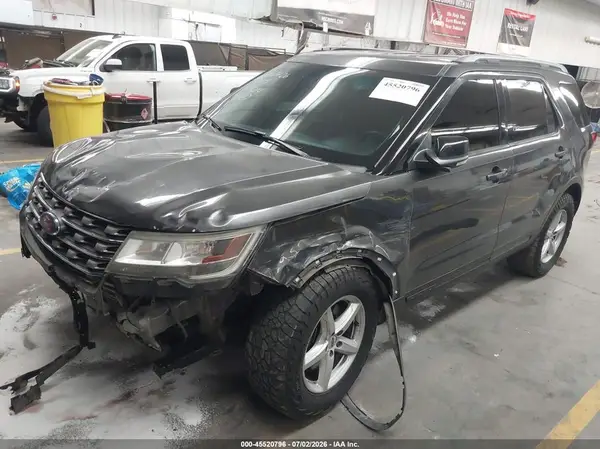1FM5K8D83HGB94214 2017 FORD EXPLORER - Image 2