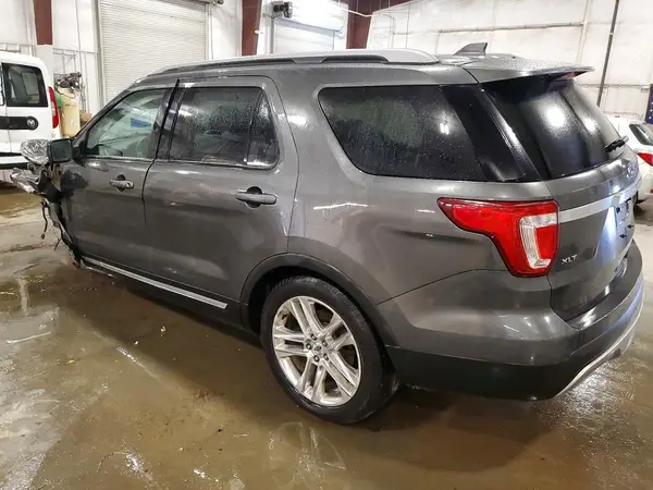 1FM5K8D83HGC05583 2017 FORD EXPLORER - Image 2