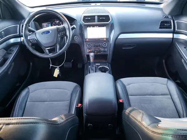 1FM5K8D83HGC16437 2017 FORD EXPLORER - Image 8