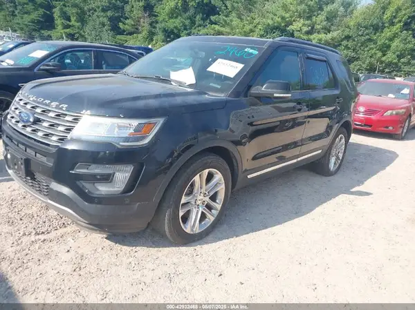 1FM5K8D83HGC19774 2017 FORD EXPLORER - Image 2