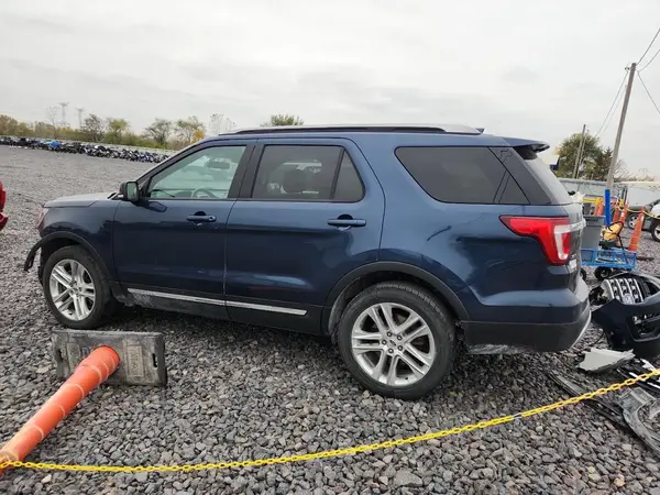 1FM5K8D83HGC21119 2017 FORD EXPLORER - Image 2