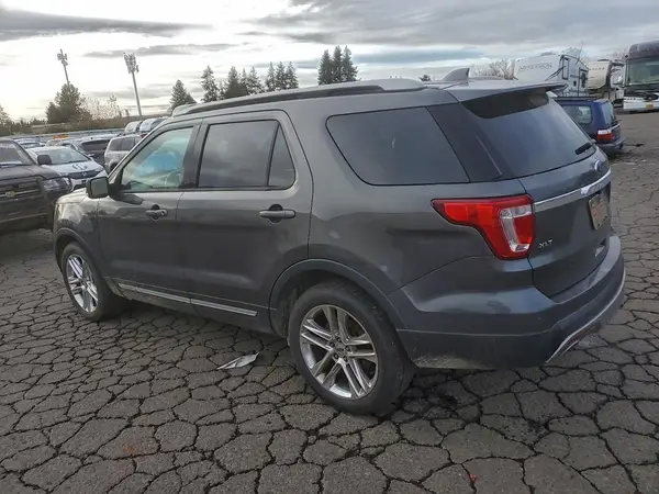 1FM5K8D83HGC22402 2017 FORD EXPLORER - Image 2