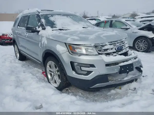 1FM5K8D83HGC30600 2017 FORD EXPLORER - Image 1