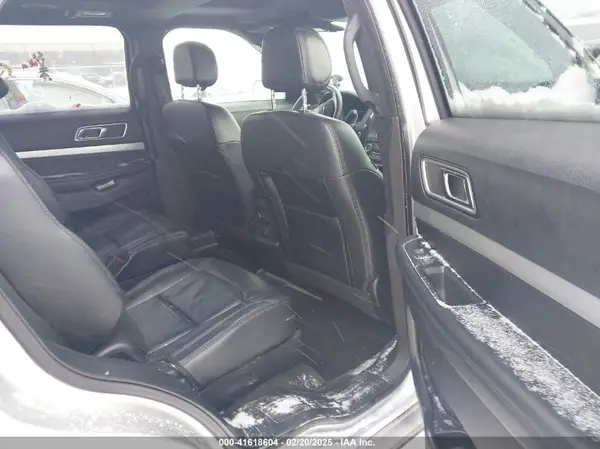 1FM5K8D83HGC30600 2017 FORD EXPLORER - Image 8