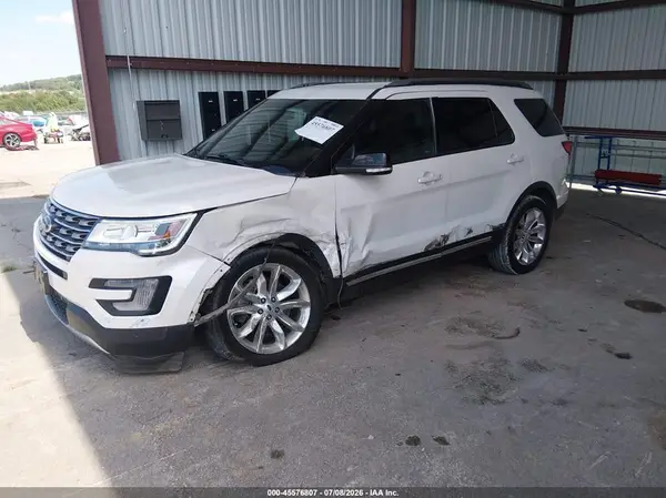 1FM5K8D83HGC47252 2017 FORD EXPLORER - Image 2