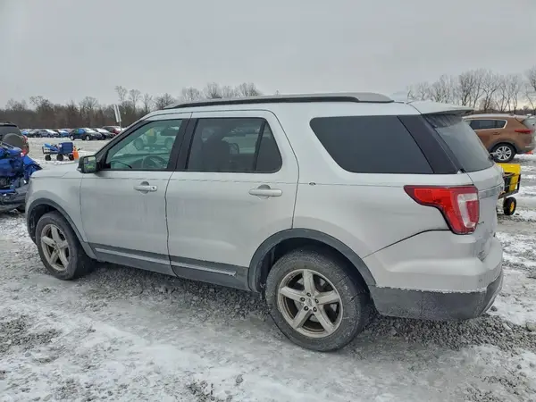 1FM5K8D83HGC50846 2017 FORD EXPLORER - Image 2