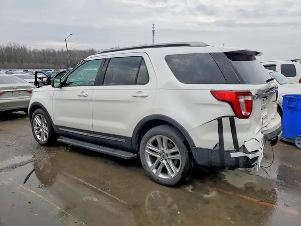 1FM5K8D83HGC75603 2017 FORD EXPLORER - Image 2