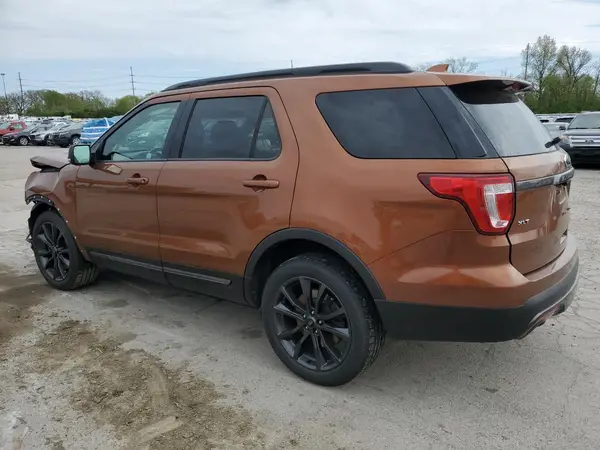 1FM5K8D83HGC75682 2017 FORD EXPLORER - Image 2