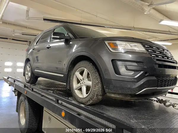 1FM5K8D83HGC81319 2017 FORD EXPLORER - Image 1