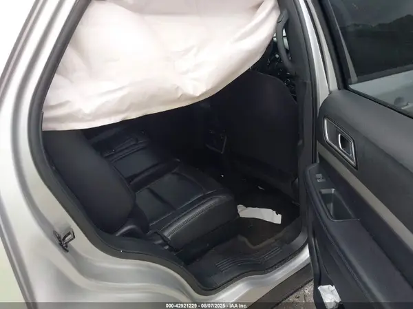 1FM5K8D83HGC90067 2017 FORD EXPLORER - Image 8