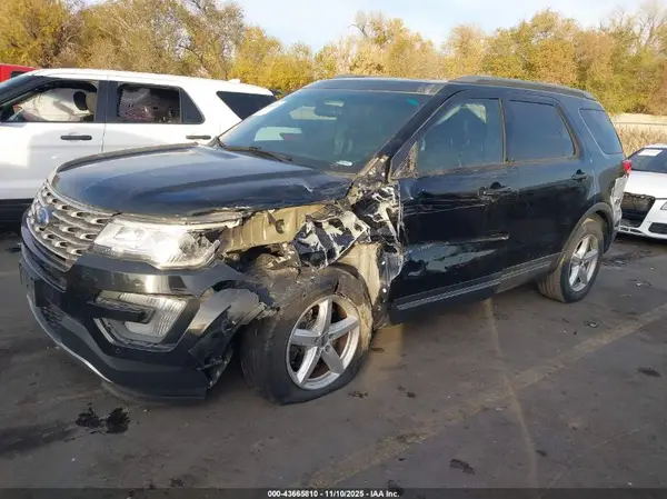 1FM5K8D83HGD03562 2017 FORD EXPLORER - Image 2