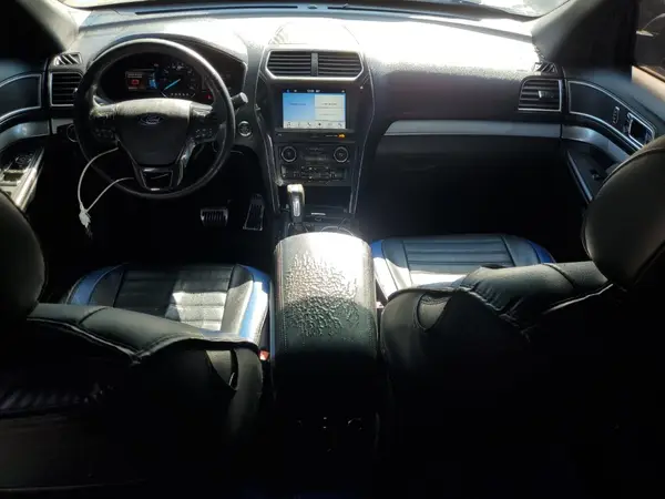 1FM5K8D83HGD08924 2017 FORD EXPLORER - Image 8