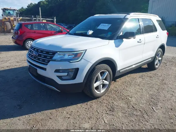 1FM5K8D83HGD17512 2017 FORD EXPLORER - Image 2
