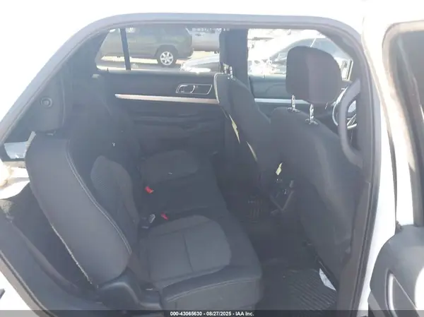 1FM5K8D83HGD17512 2017 FORD EXPLORER - Image 8