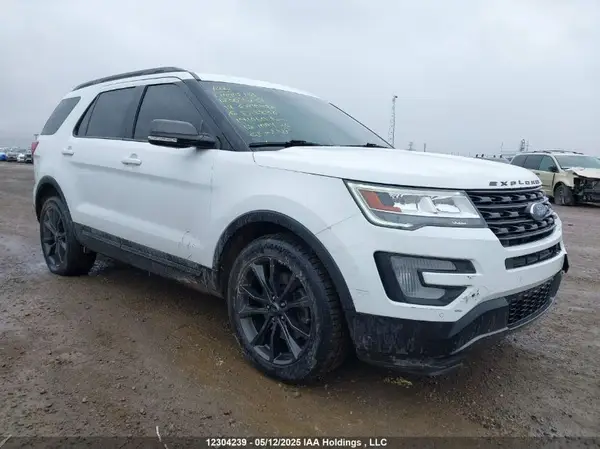 1FM5K8D83HGD18840 2017 FORD EXPLORER - Image 1