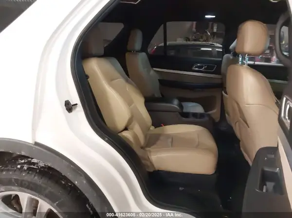 1FM5K8D83HGD37260 2017 FORD EXPLORER - Image 8