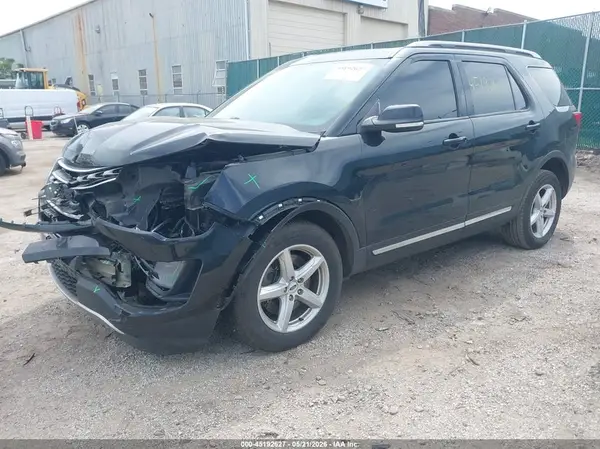 1FM5K8D83HGD50672 2017 FORD EXPLORER - Image 2