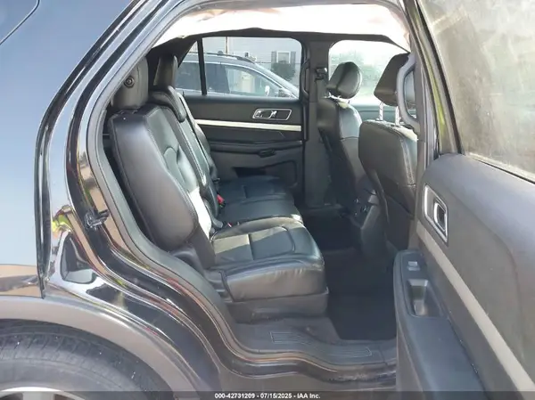 1FM5K8D83HGD51319 2017 FORD EXPLORER - Image 8