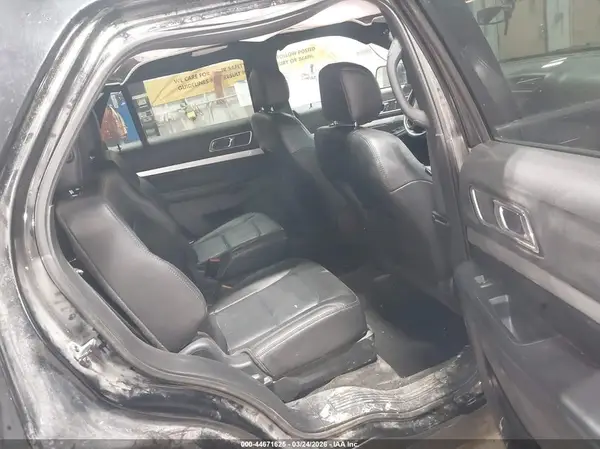 1FM5K8D83HGD54978 2017 FORD EXPLORER - Image 8