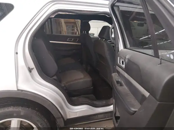 1FM5K8D83HGD56925 2017 FORD EXPLORER - Image 8