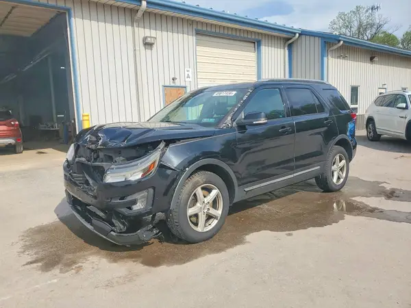 1FM5K8D83HGD61901 2017 FORD EXPLORER - Image 1