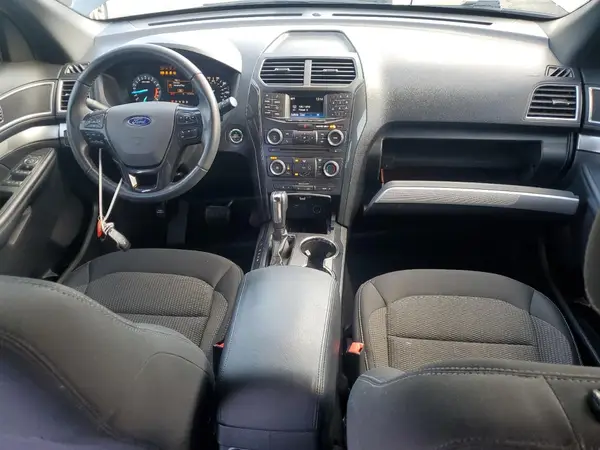 1FM5K8D83HGD64703 2017 FORD EXPLORER - Image 8