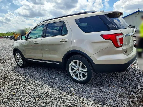 1FM5K8D83HGD81081 2017 FORD EXPLORER - Image 2