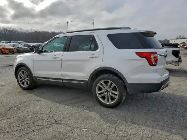1FM5K8D83HGD83588 2017 FORD EXPLORER - Image 2