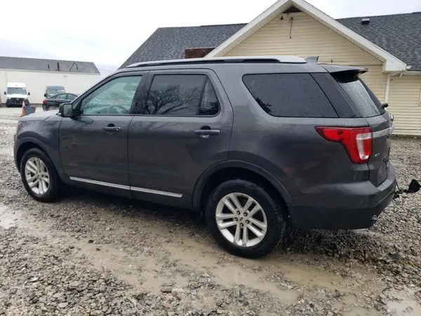 1FM5K8D83HGE17836 2017 FORD EXPLORER - Image 2