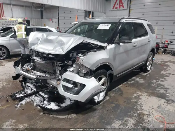 1FM5K8D83HGE27797 2017 FORD EXPLORER - Image 2