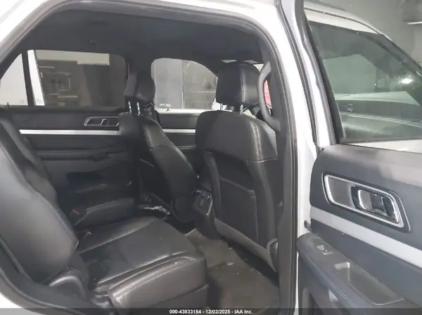 1FM5K8D83HGE27797 2017 FORD EXPLORER - Image 8