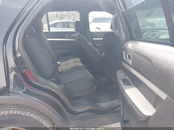 1FM5K8D83HGE35396 2017 FORD EXPLORER - Image 8