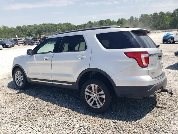 1FM5K8D83JGA17152 2018 FORD EXPLORER - Image 2